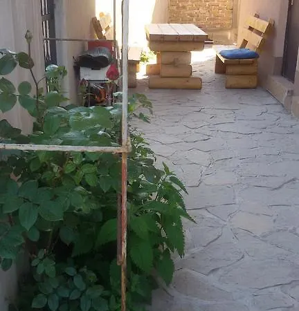 Delila Comfort * Σαράγεβο